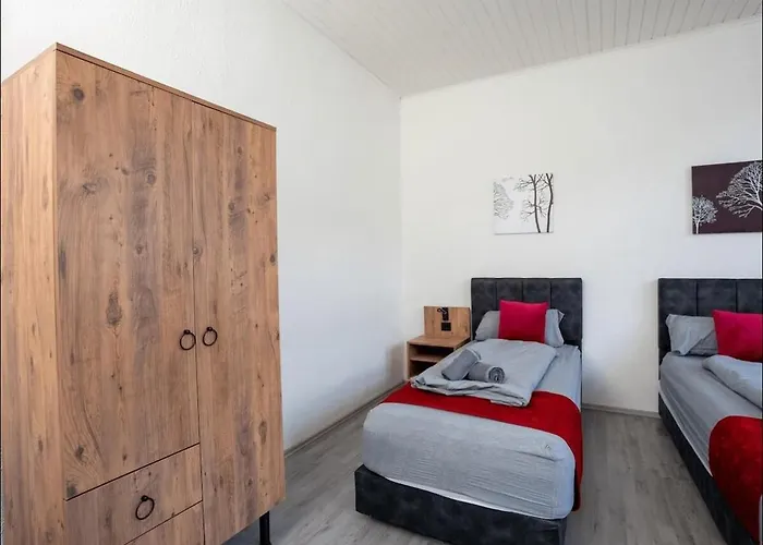 公寓 Serviceroom24 - Space In Wlan - Smart-tv - 24-7 Check-in Und Kueche *